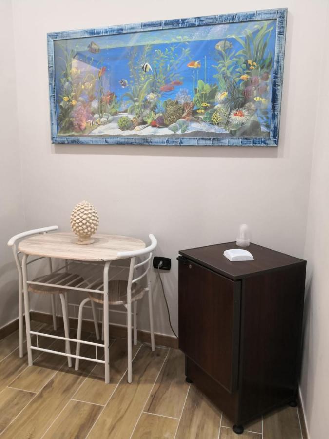 Carlino Room'S ปาแลร์โม ภายนอก รูปภาพ